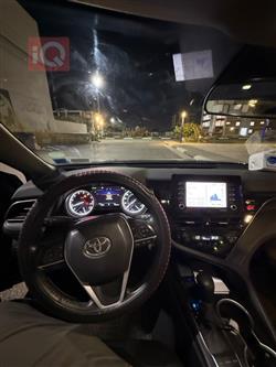 تۆیۆتا کامری